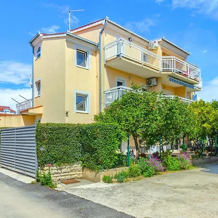 Appartement Uma - Design With Big Terrace