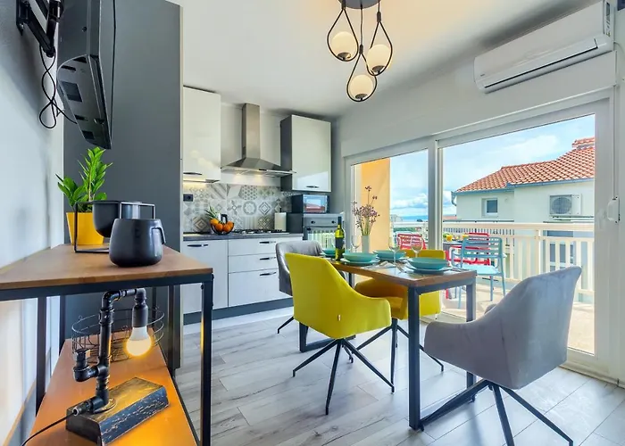 Uma - Design With Big Terrace Appartement